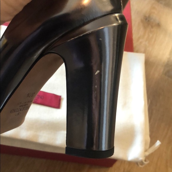 Valentino ankle strap pumps. Great condition - Picture 4 of 8